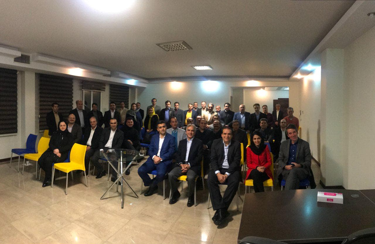 نشست مسئولان MSD با نمایندگان واکسن مجموعه گلبید